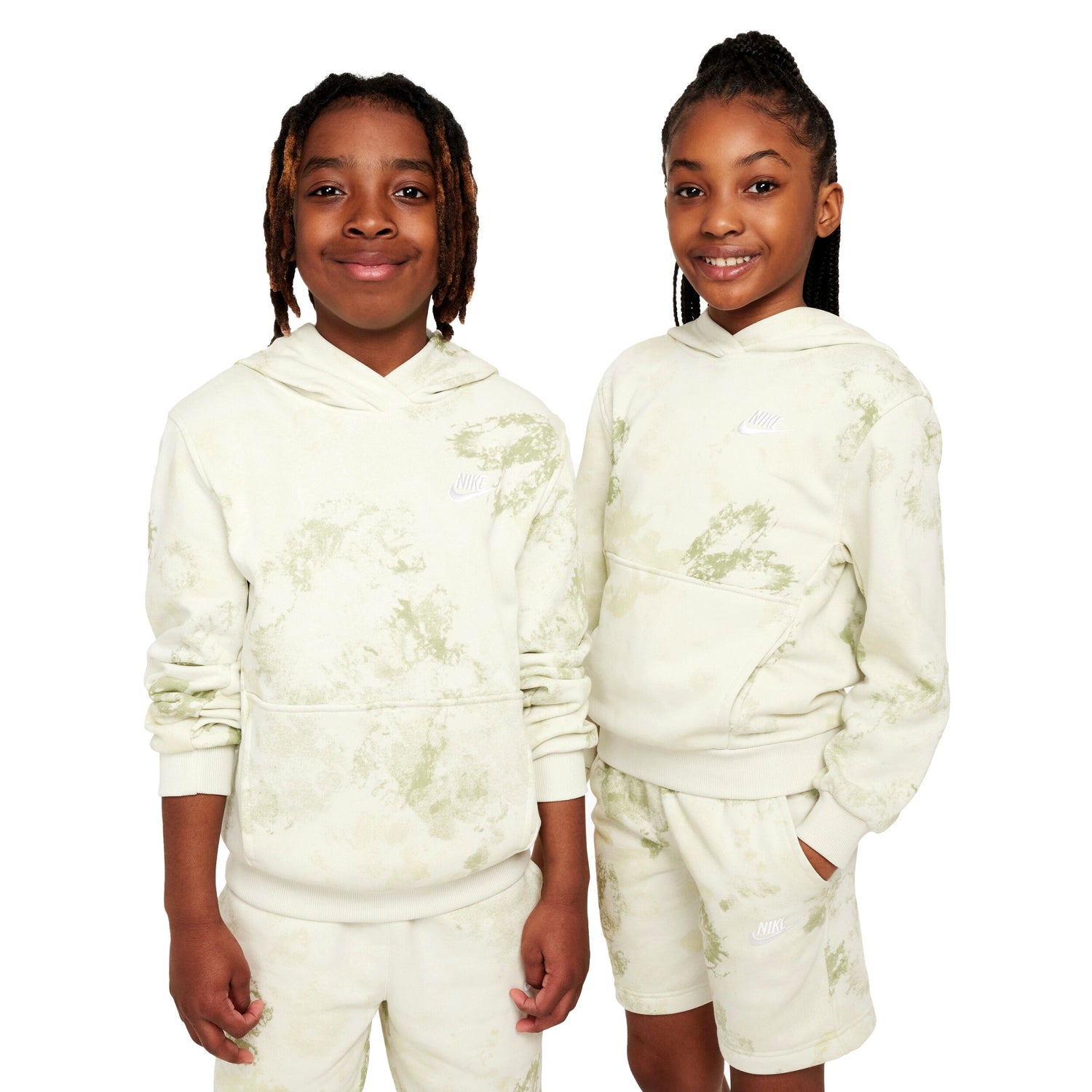 Sportswear Club Fleece Pullover Hoodie (Big Kid)
