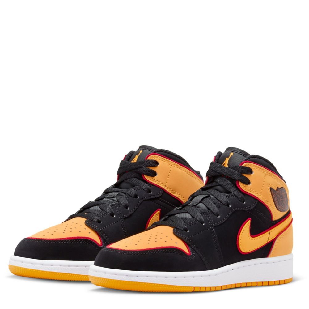 Air Jordan 1 Mid Se (Big Kid)