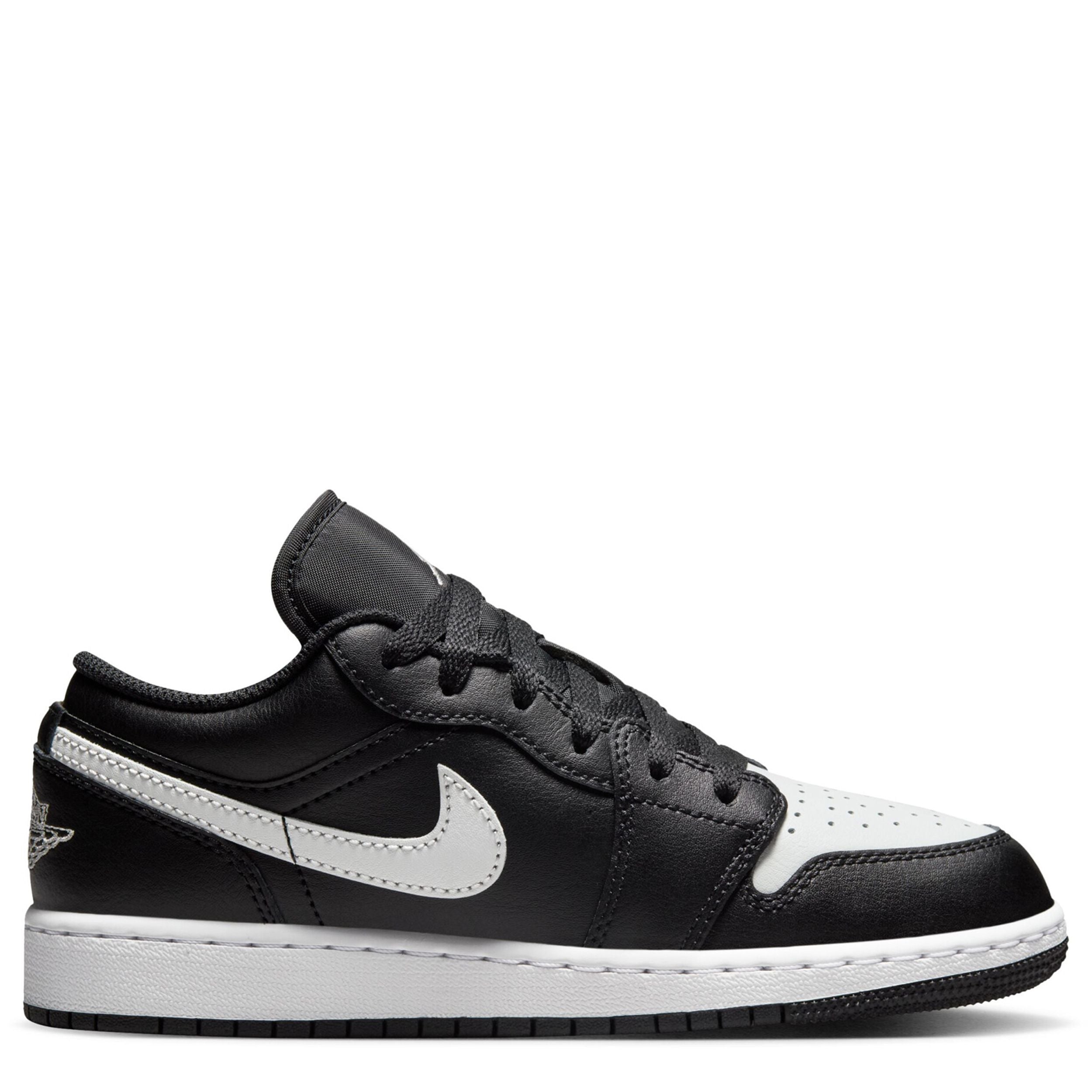 Nike Air Jordan 1 Low ブラック　26cm Air Jordan 1 Low (Big Kid) – Rookie Kids
