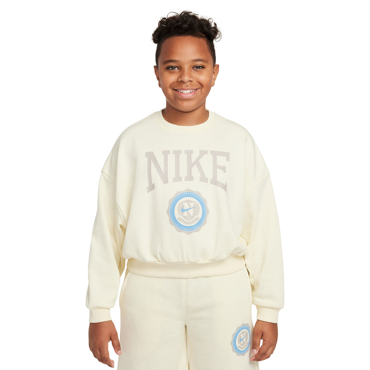909663 Nsw Club French Terry Crewneck Sweatshirt(Big Kid) – Rookie Kids